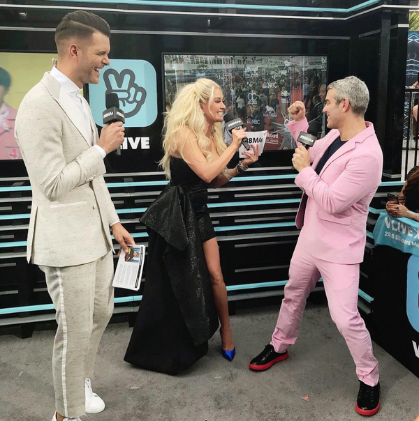 Andy Cohen Looking Amazing in his Custom SSV Suit at the 2018 Billboard Music Awards