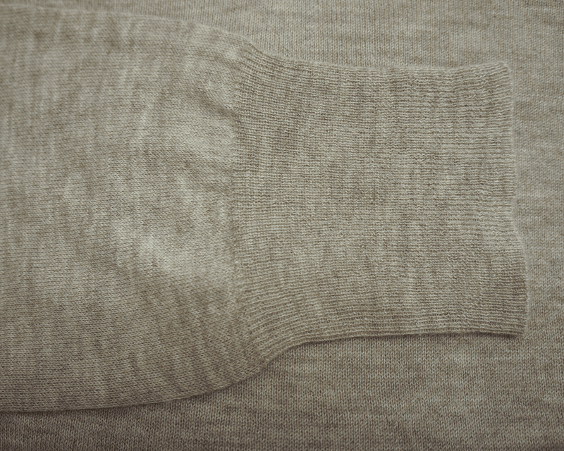 Juta Lightweight Cashmere V-Neck Sweater