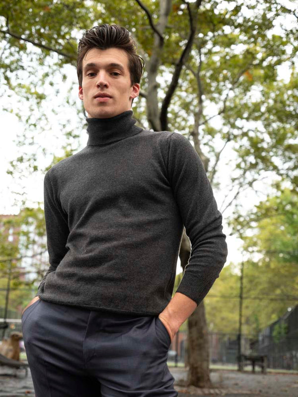 Storm Turtleneck Cashmere Sweater