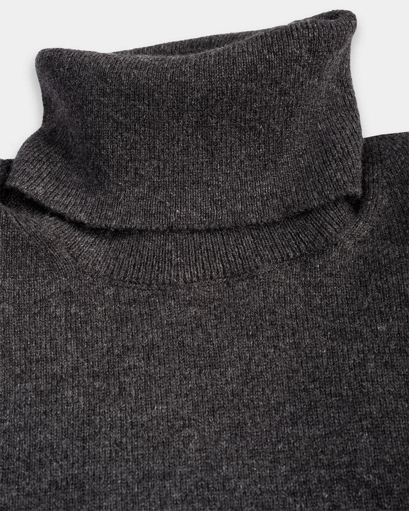 Storm Turtleneck Cashmere Sweater