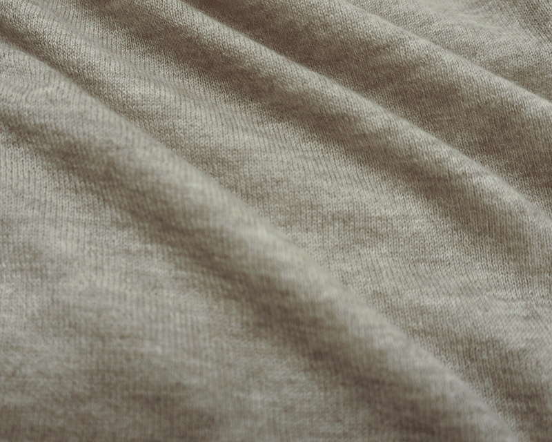 Juta Lightweight Cashmere V-Neck Sweater